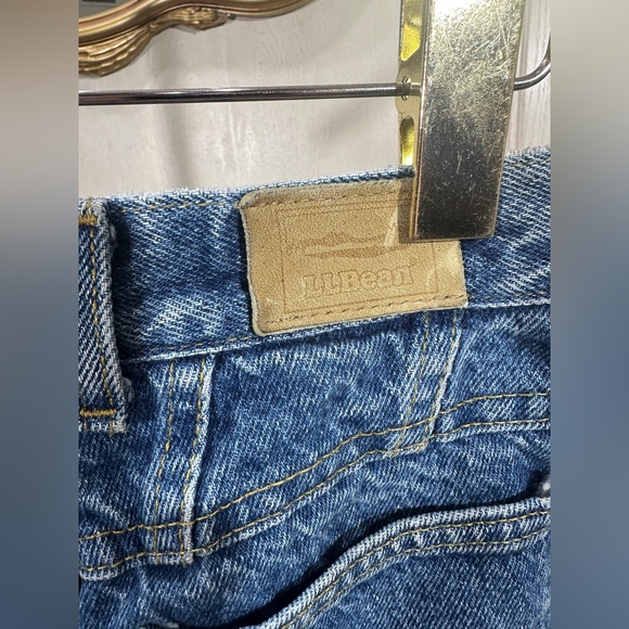 L.L. Bean Women's High Rise Jeans - Classic Blue - Picture 6 of 10